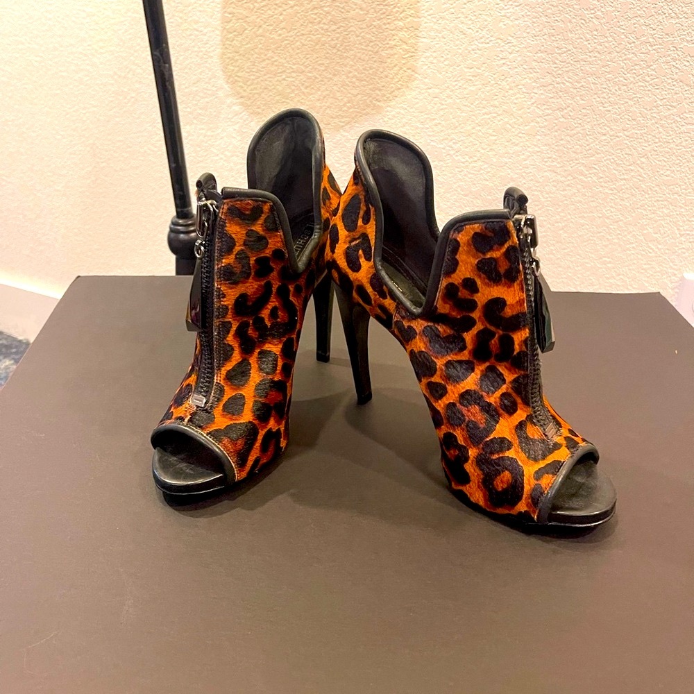 Shultz calfskin leopard booties
